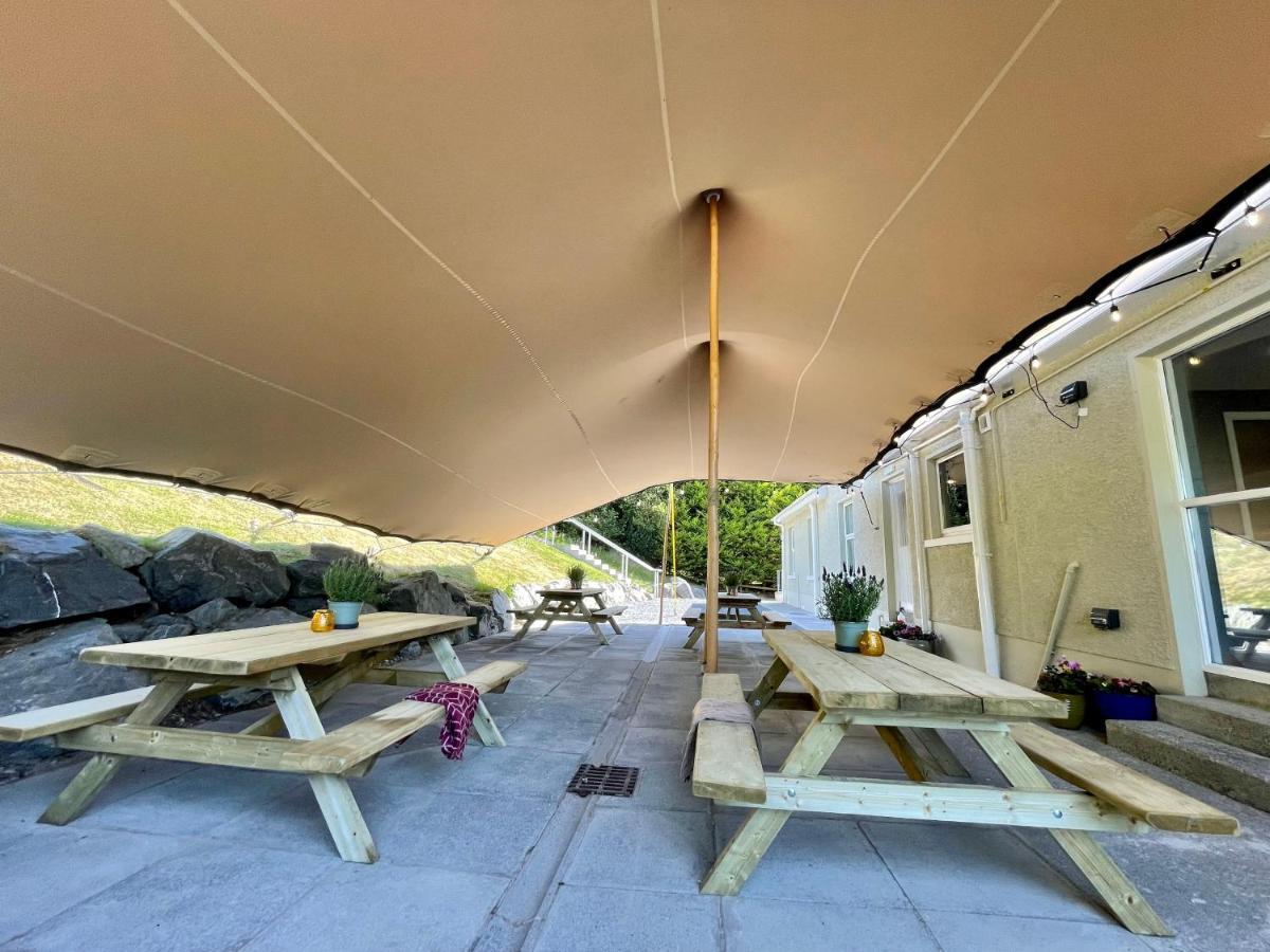 Mountain & Glamping Pods Lodge