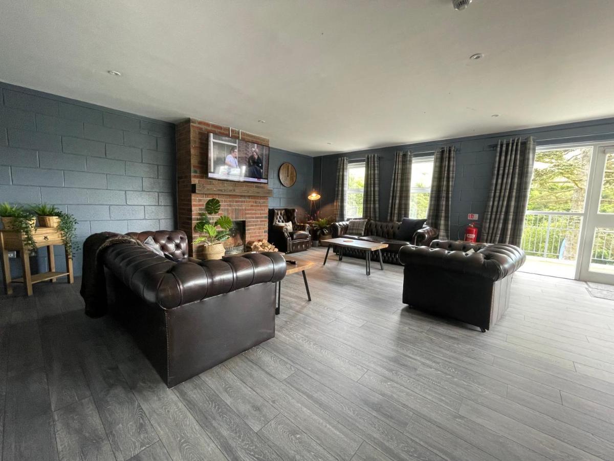 Lodge Mountain - Glamping Pods - Revive Sauna & Hot Tubs *