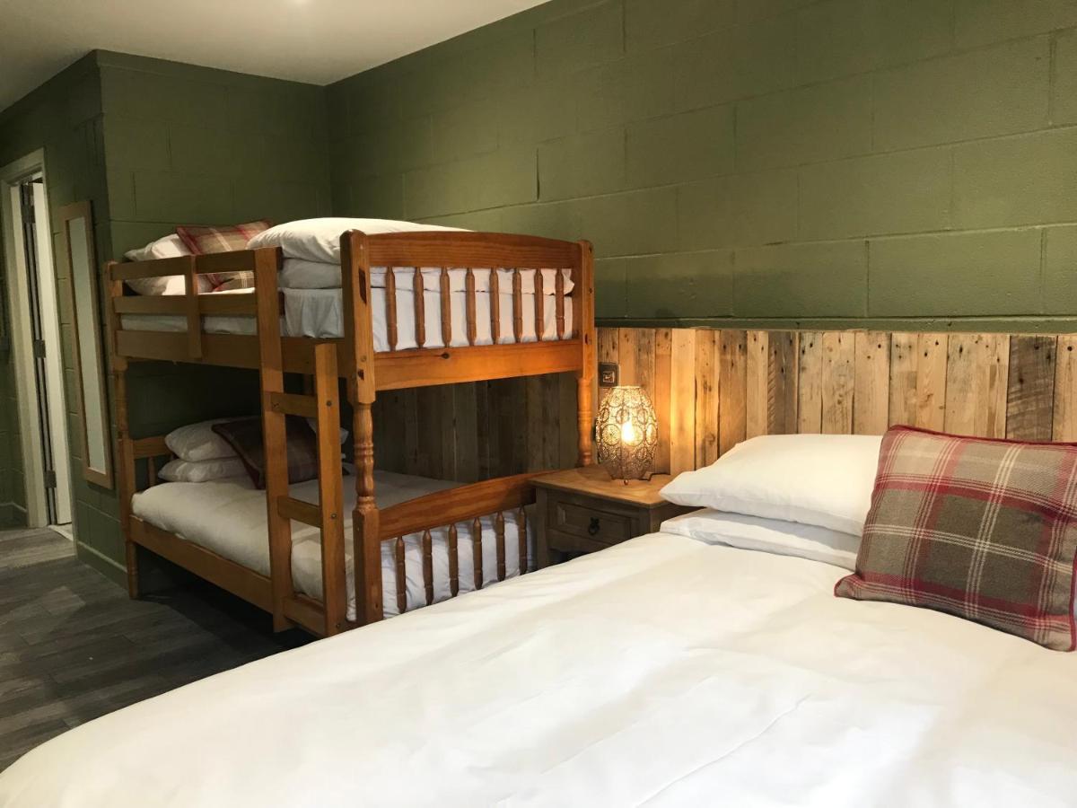 Lodge Mountain - Glamping Pods - Revive Sauna & Hot Tubs