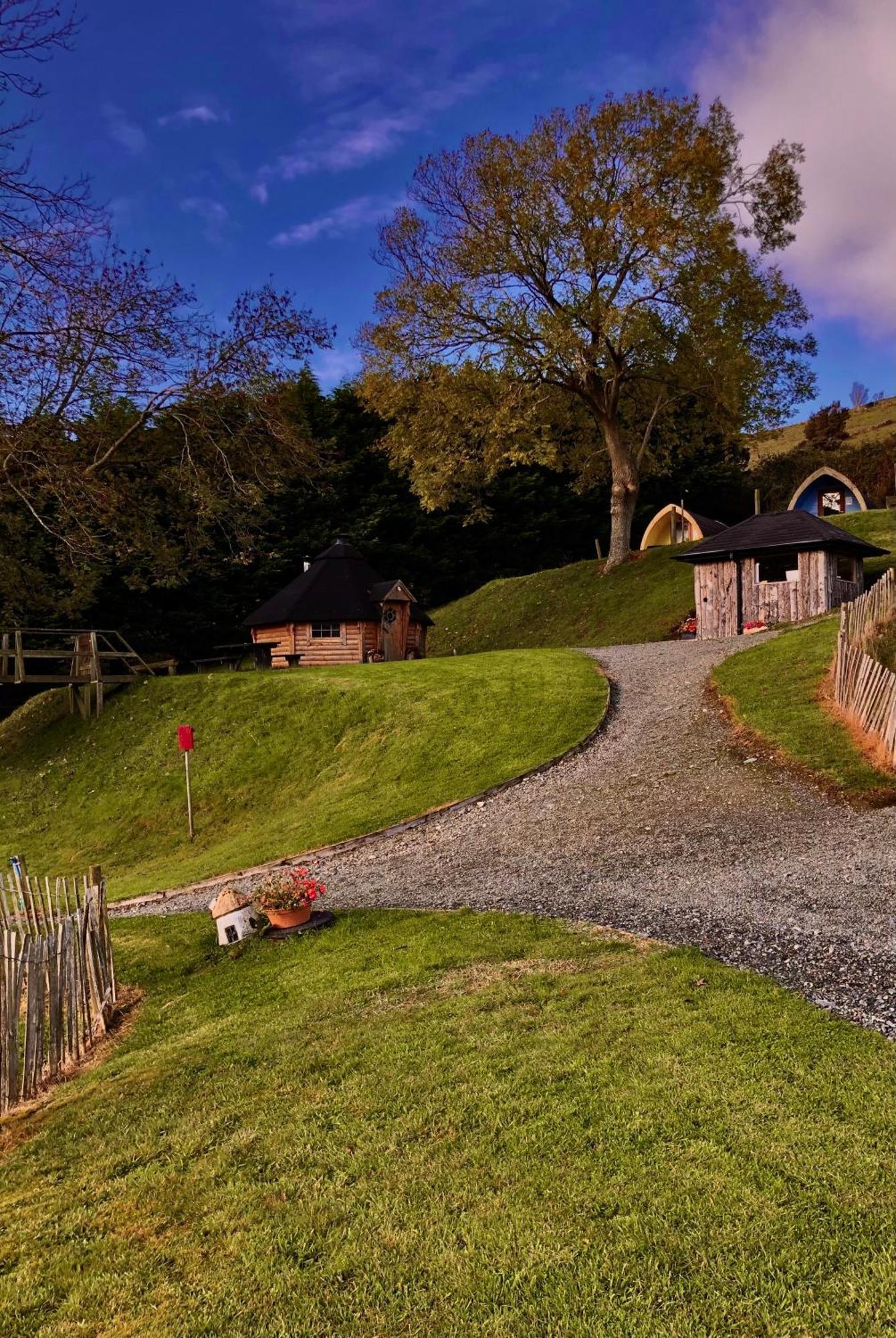 Lodge Mountain - Glamping Pods - Revive Sauna & Hot Tubs *