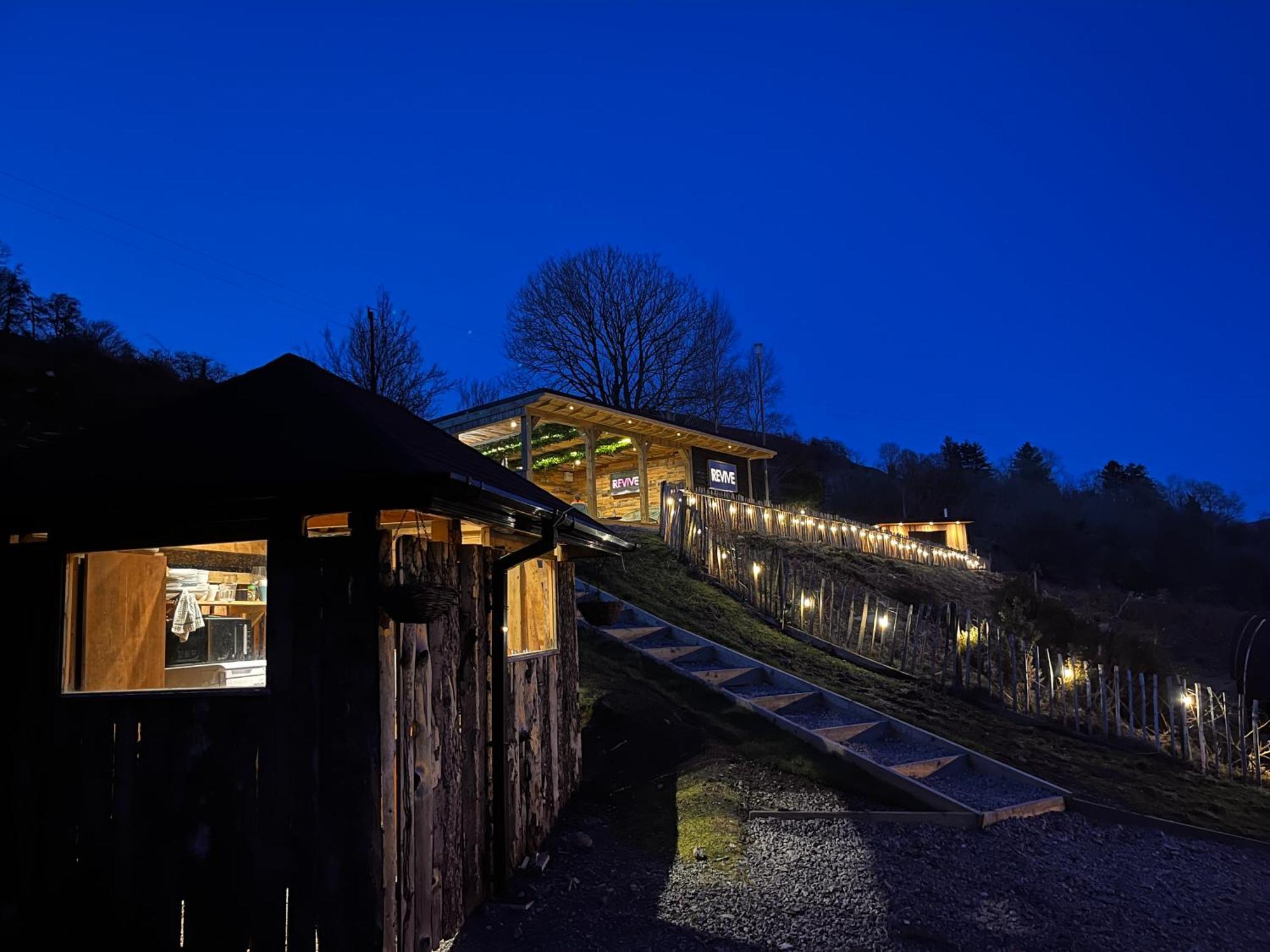 Lodge Mountain - Glamping Pods - Revive Sauna & Hot Tubs *
