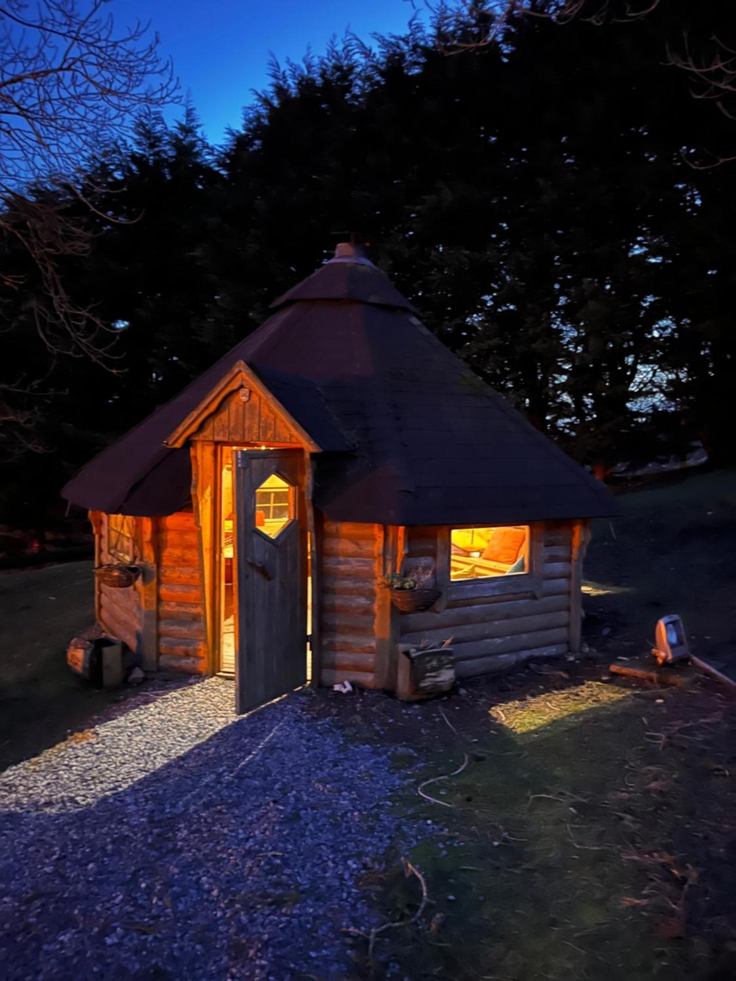 Mountain - Glamping Pods - Revive Sauna & Hot Tubs