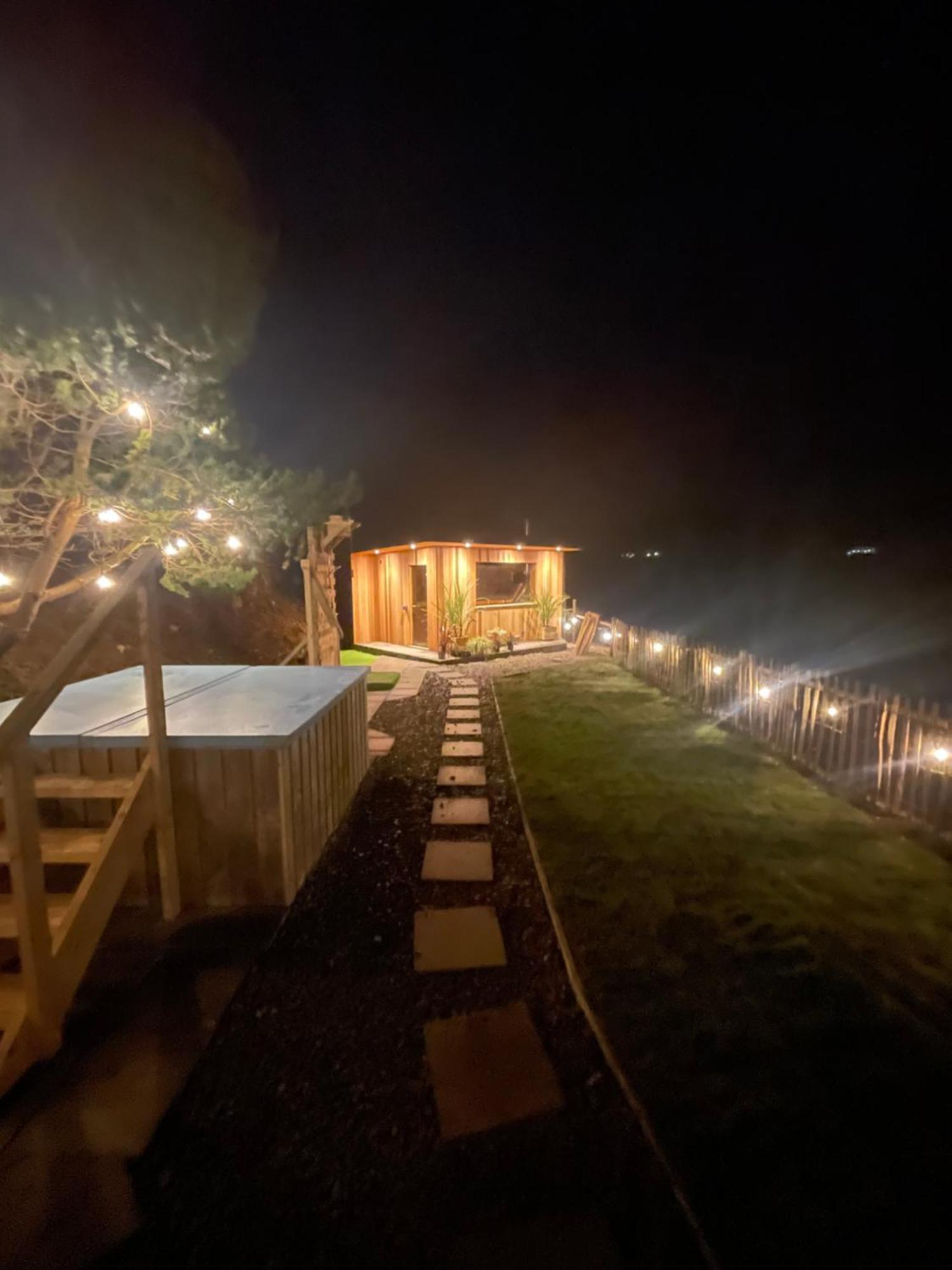 Lodge Mountain - Glamping Pods - Revive Sauna & Hot Tubs